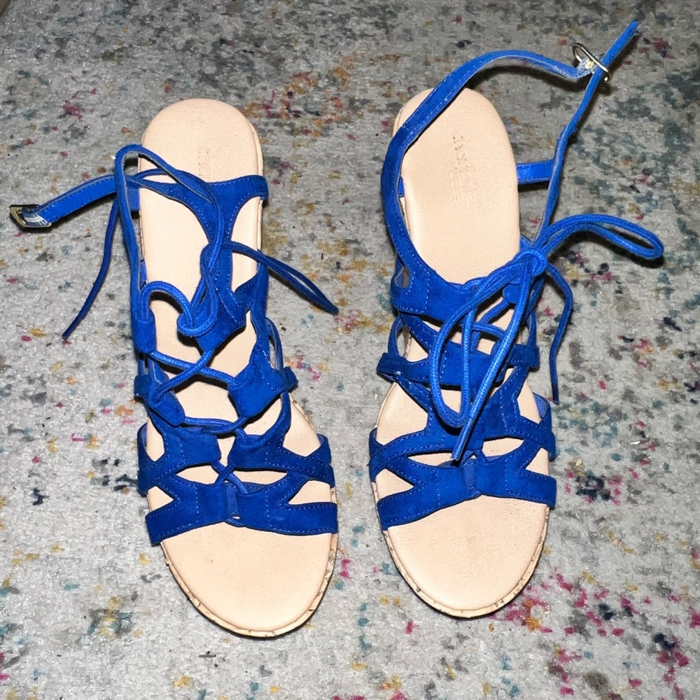 Dark blue strappy wedges